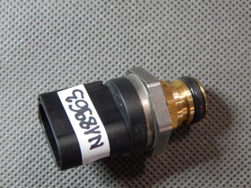 AUDI A3 S3 8V Sensor Druck 06H906051F