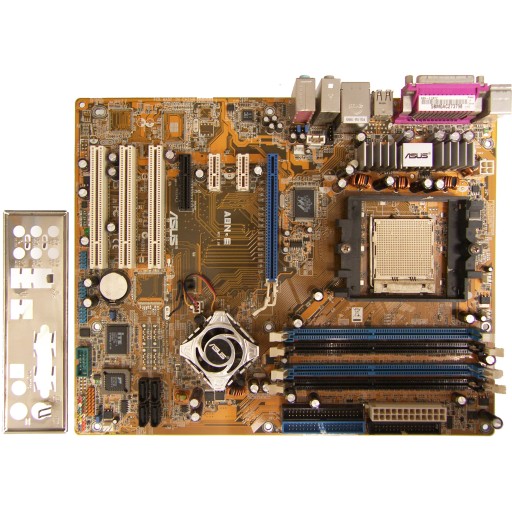 939 ASUS A8N-E REV 2.0 100 % OK UcN