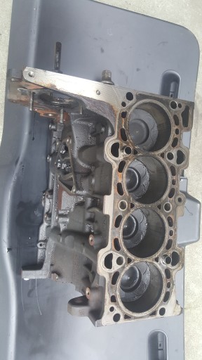 BMW X3 ПОРШНЕВОЙ ВАЛ НИЖНЕГО БЛОКА M47 2.0d