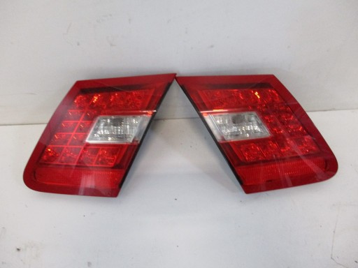 light lights MERCEDES E KLASA 212 sedan for the bonnet