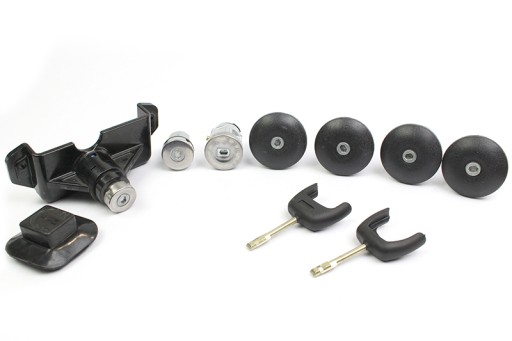 ME-000980 - ВСТАВКИ ДВЕРНОГО ЗАМКА КАПОТА FORD TRANSIT 2006-