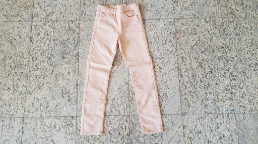 Zdjęcie oferty: H&M spodnie pudrowy róż jeansy r.134 rurki