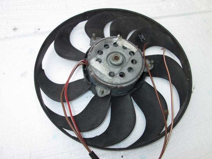 VENTILATEUR VW GOLF 4 1J0. photo 1 - milautoparts-fr.ukrlive.com