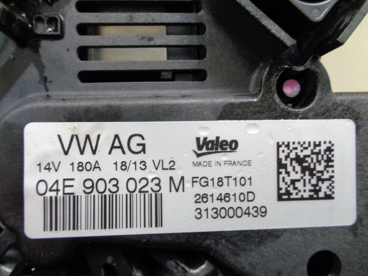 VW AUDI SKODA ELECTRIC GENERATOR 04E903023M VALEO 100KM photo 2 - milautoparts-fr.ukrlive.com