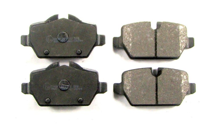 PADS BRAKE FOR BMW 1 E81 E87 F20 3 E90 MINI REAR photo 1 - milautoparts-fr.ukrlive.com