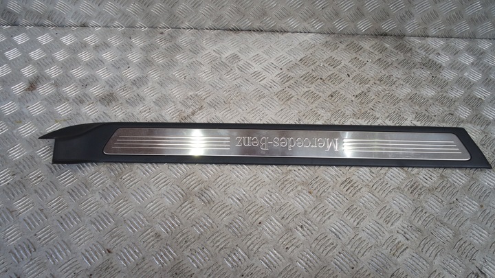 COUVE-JOINT PLANCHE SEUIL DROITE MERCEDES W207 RÉFECTION 2076800235 photo 1 - milautoparts-fr.ukrlive.com