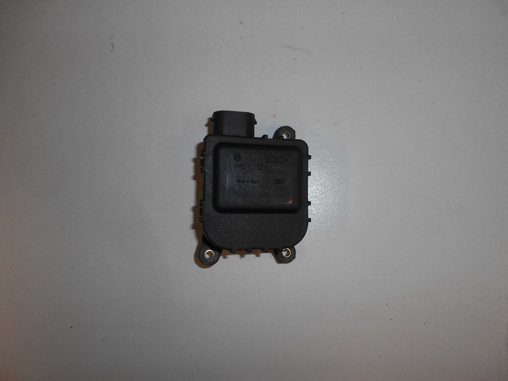 MOTEUR DE CHAUFFAGE VW GOLF IV 1J1907511D photo 1 - milautoparts-fr.ukrlive.com