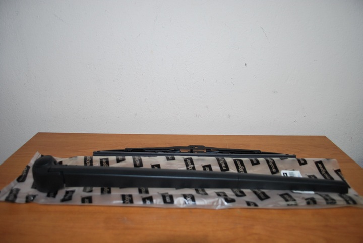 MAXGEAR HOLDER WIPER BLADES AUDI T. A4 AVANT/ A3 01-08 SET photo 3 - milautoparts-fr.ukrlive.com