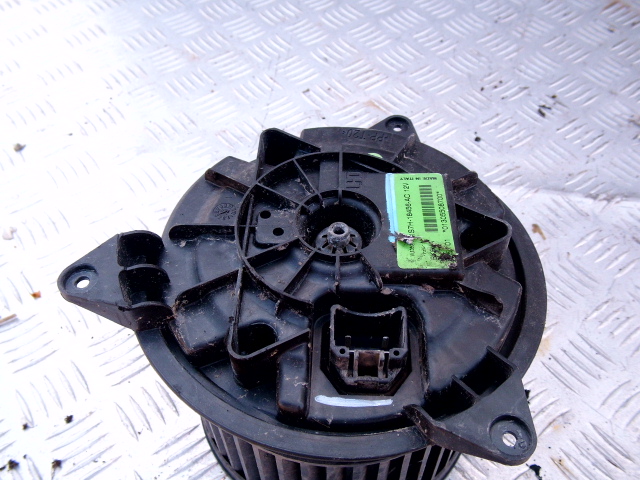 FOCUS 1.8 TDCI VENTILATEUR PULSEUR D'AIR 1S7H-18456-AC photo 2 - milautoparts-fr.ukrlive.com