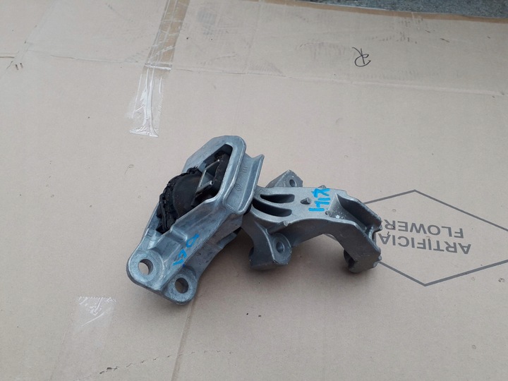 BRACKET AIR BAGS ENGINE NISSAN MICRA K14 17- 1,5 DCI photo 1 - milautoparts-fr.ukrlive.com