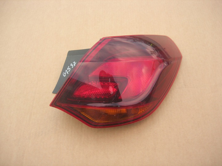 LAMP RT OPEL ASTRA J HATCHBACK 13306578 W-WA photo 1 - milautoparts-fr.ukrlive.com