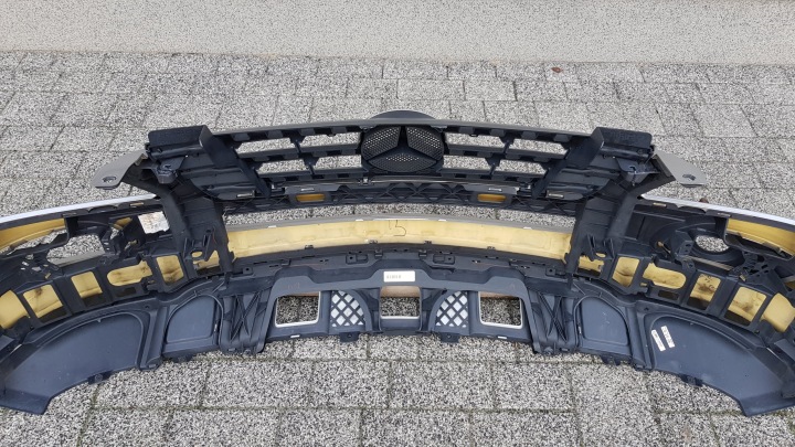 MERCEDES ML W164 PARE-CHOCS AVANT SANS DZIUR A372