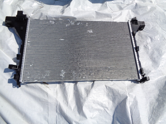 OPEL MOVANO NV400 RADIATEUR EAUX 214107695R ÉTAT NOUVEAU photo 2 - milautoparts-fr.ukrlive.com