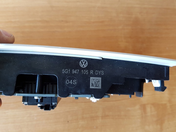 ROOF LIGHT CEILING VW GOLF VII 5G1947105R photo 2 - milautoparts-fr.ukrlive.com