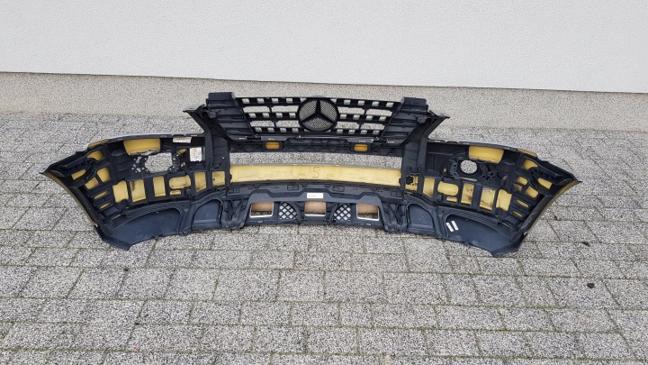 MERCEDES ML W164 PARE-CHOCS AVANT SANS DZIUR A372
