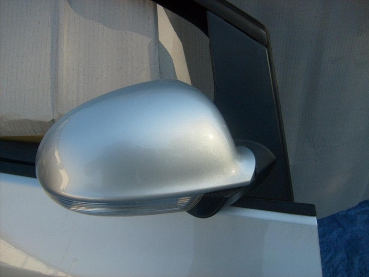 Vw golf v плюс зеркало правое комплектные, Цена