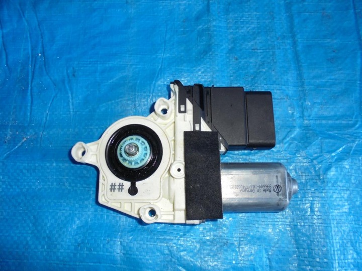 Моторчик склопідйомника правий задній seat altea 5p0839462a, Ціна