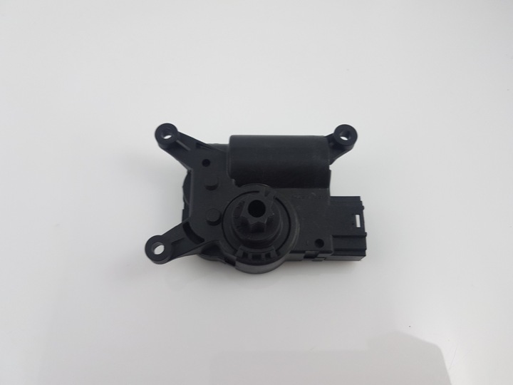 Vw skoda моторчик отопителя valeo 5q0907511l, Цена