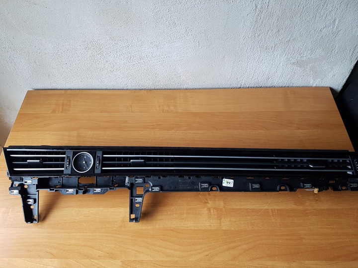 Vw passat b8 щиток приборов решетка вентиляции 3g1858416, Цена