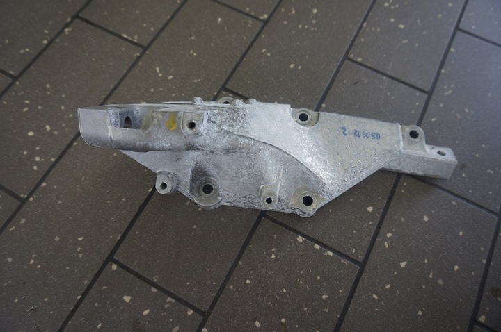 Кронштейн двигуна mercedes ml w166 6.3 amg a2782236704, Ціна