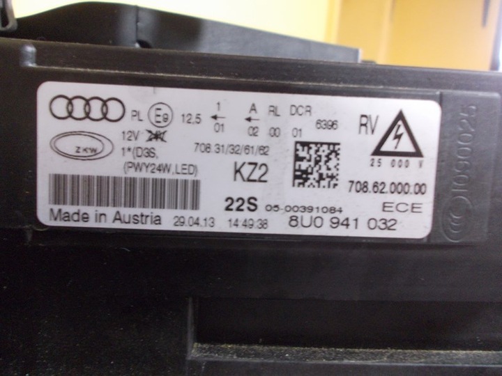фото №12, Лампа лампы audi q3 bi ксенон поворотный led 8u0941032