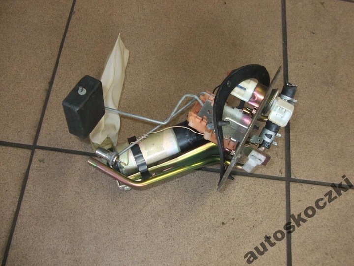 фото №1, Насос пального mazda 323 c 1.4 16v -доставка-