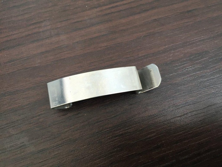 фото №1, Клипса защелка крепление фильтра volvo s40 v40