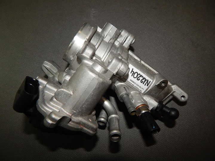 фото №4, Vw passat b8 1.6 tdi дроссельная заслонка 04l128059r