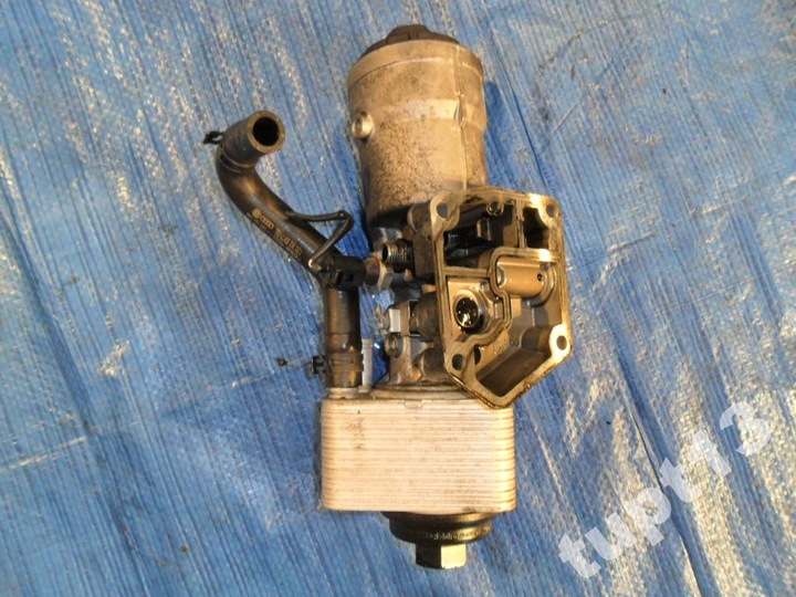 фото №1, Audi a6 4f0 2.0tdi основание фильтра масла радиаторов