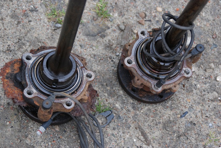 фото №2, Iveco daily 35s12 піввісь з підшипниками abs 06-11r