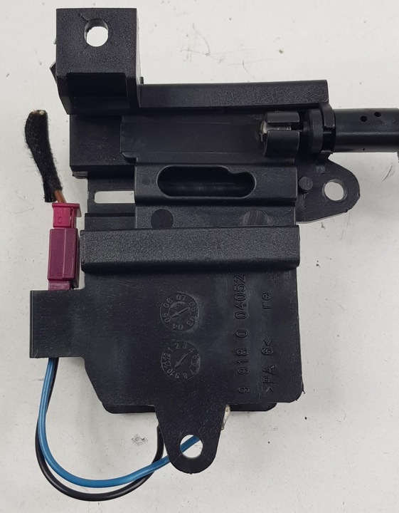 фото №6, Амортизатор ролеты багажника правые e91 8972002061