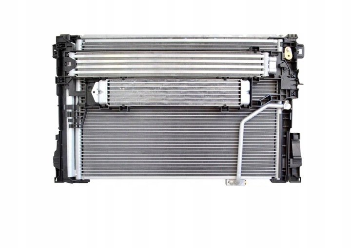 фото №1, Новый комплект mercedes c-klasa w204 c63 amg 6,3b 07 08 09-