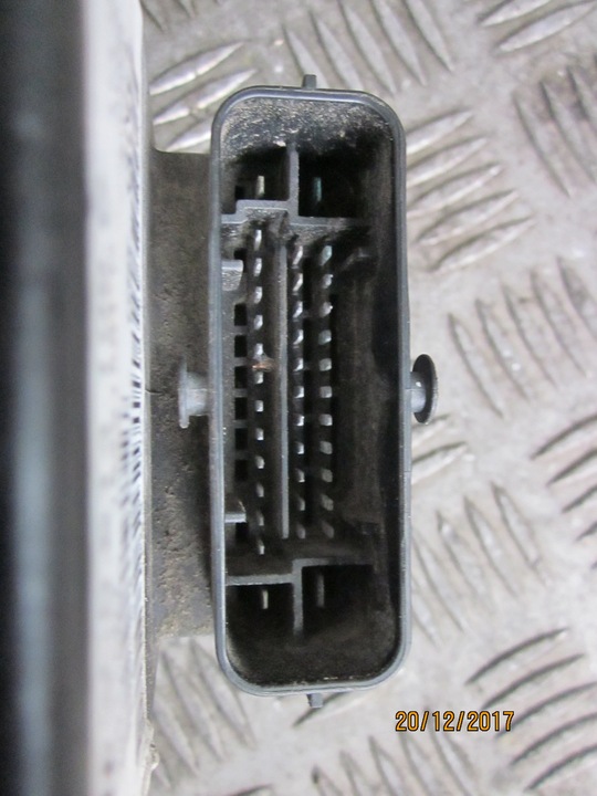 фото №10, Насос abs vw passat b6 05-10r 3c0614109c