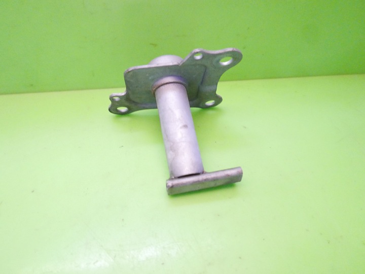 фото №6, Зона смятия отбойник правые перед audi tt i 8n 98-