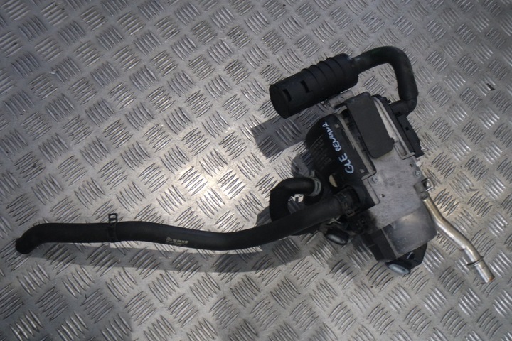 фото №1, Насос вебасто mercedes gle 166 gls suv a1665002600