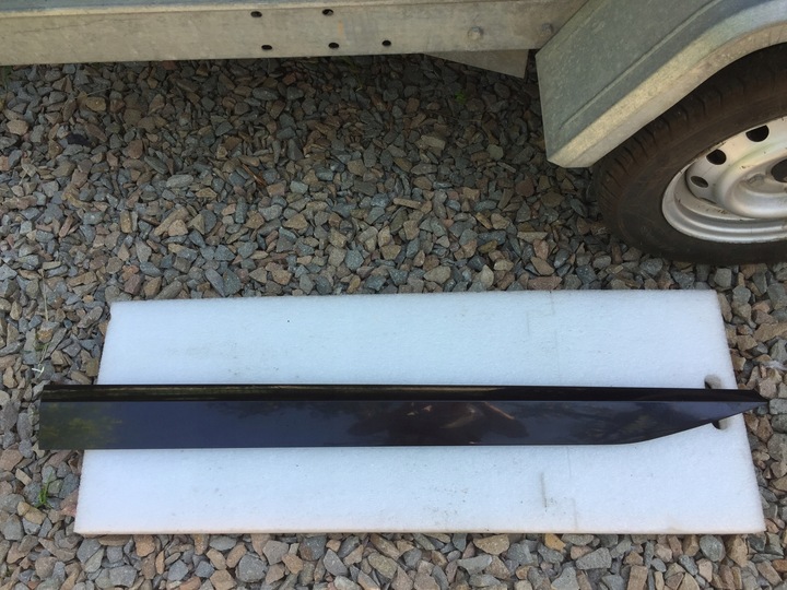 фото №1, Skoda superb 3 3v левая планка na дверь перед 2015-