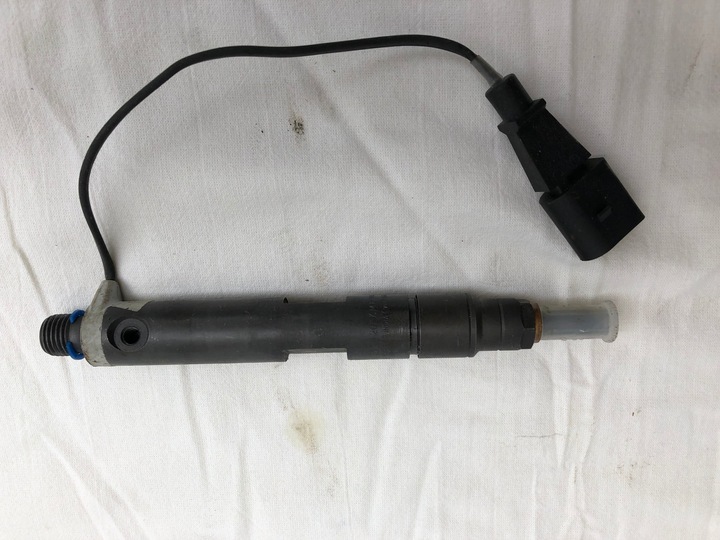 фото №1, Інжектор vw audi 1.7 1.9 038130202k