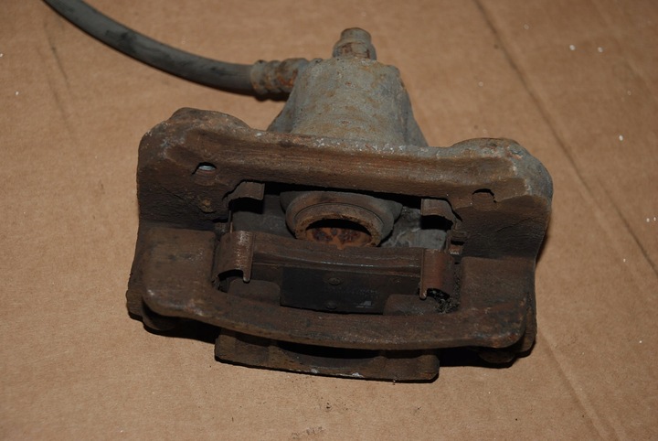 фото №4, Hyundai i30 kia ceed 07-12 супорт задній лівий