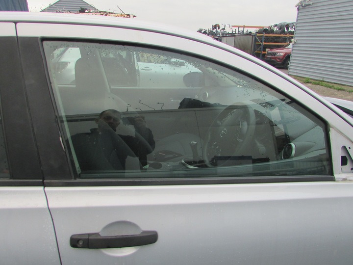 фото №1, Стекло дверь правые перед nissan qashqai j10 07-10r