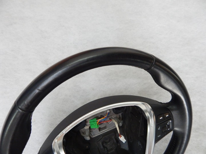 фото №8, Volvo s60 s80 v70 xc70 - кермо шкіра круїз-контроль