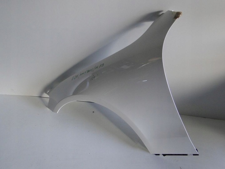 фото №9, Mercedes e клас 238 крило переднє праві лівий