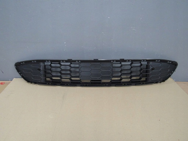 фото №1, Ford втулка стабилизатора st line 16-19 решётка бампера перед