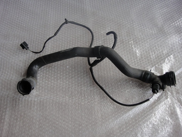 фото №1, Audi q5 труба воды 8r0121049ab