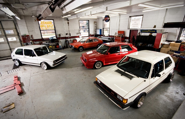фото №7, Задня ролета жалюзі чорна пластикова bmw e30