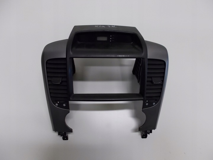 фото №1, Carnival 3 06-09 панель панели решётка воздуховод манометр