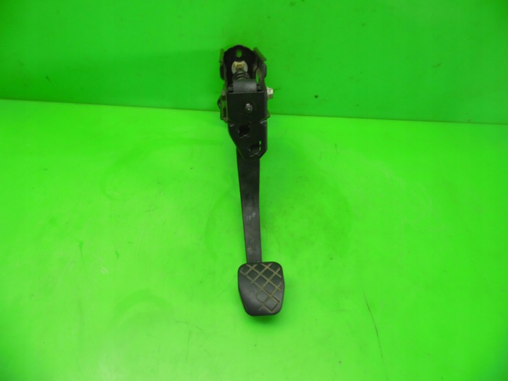 фото №1, Педали сцепления skoda octavia i hb 1.6 8v 96-00