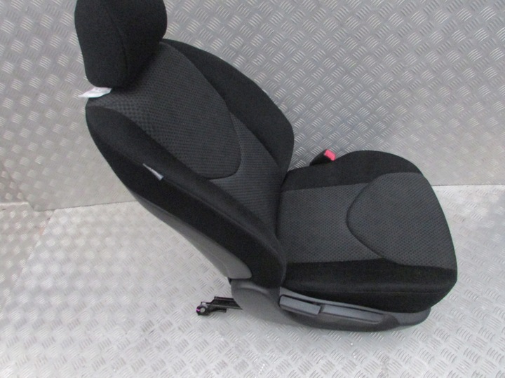 фото №5, Сиденье правый обшивка toyota rav4 iii 07r