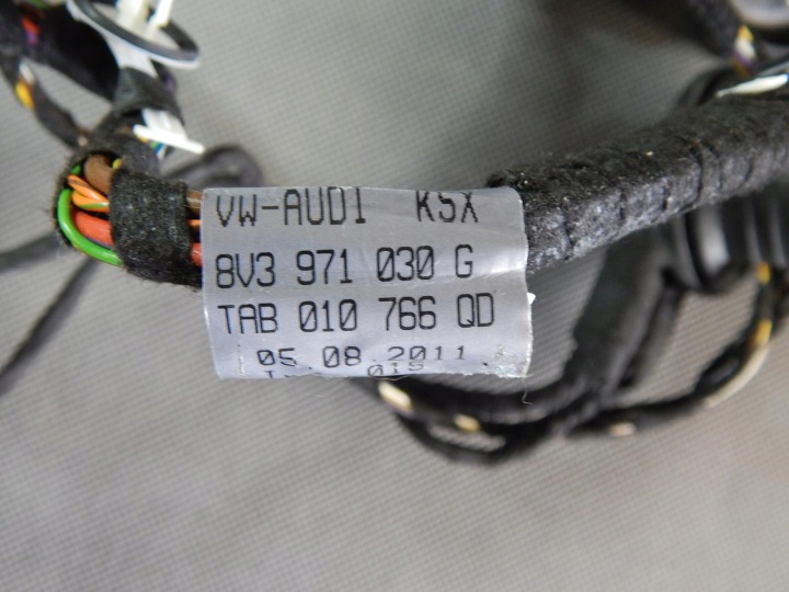 фото №4, Audi a3 8v жгут дверь правых 8v3971030g 3 дверь