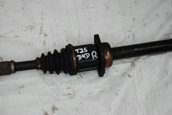 фото №3, Toyota avensis t25 d4d 03-06 полуось передняя правая