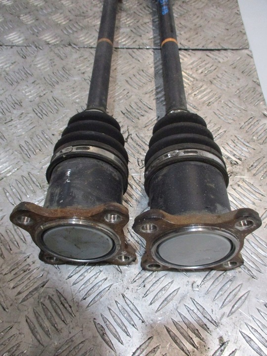 фото №3, Піввісь півосі зад lexus nx300 nx 300 2,5i гібрид